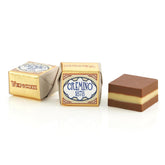Venchi - Cremini 1878 - Chocolate de tres capas con gianduja con leche y pasta de almendras, "Avellanas Piamontesas IGP", 1 kg, sin gluten, sin colorantes y sin conservantes