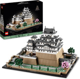 LEGO Architecture Burg Himeji, Modellbausatz für Erwachsene, Wahrzeichen-Kollektion, Set für Fans kreativer Gartenarbeit und japanischer Kultur, mit Kirschblütenbaum, Geschenk für Sie und Ihn 21060