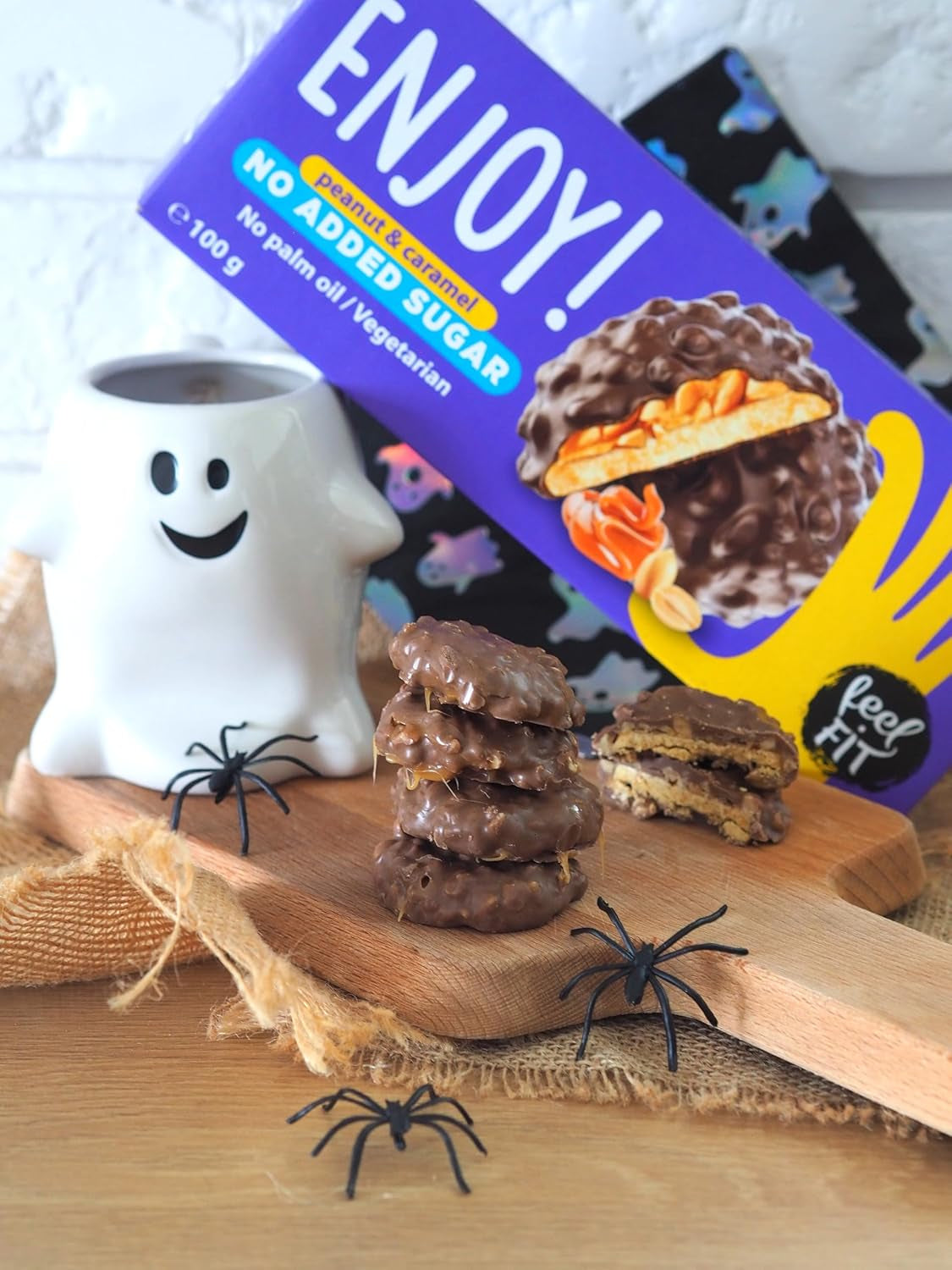 Simte-te în formă, savurează! Fursecuri cu arahide și caramel cu cremă de caramel și arahide în ciocolată cu lapte, fără zahăr adăugat și fără ulei de palmier, 100 g