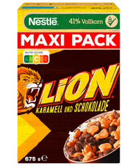 Cereal Nestlé Lion, copos de maíz con sabor a chocolate y caramelo, 41 % de cereales integrales vitales, vitaminas y minerales, copos crujientes, paquete económico máximo, paquete de 4 (4 x 675 g)