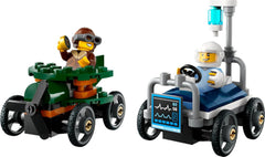 Avión LEGO City vs. Set de coches de carreras con cama de hospital - Jabonera de juguete para niños y niñas a partir de 5 años - Set de construcción con 2 minifiguras - Regalo de cumpleaños y vacaciones 60459 Juegos de construcción Besuche den LEGO-Store