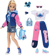 Disney ILY 4EVER Stitch Modepuppe mit Collegejacke und Zubehör, 29 cm, 13 Bewegungspunkte, offiziell lizenziert von Jakks Pacific. Komplett mit kombinierbarem Zubehör und glitzerndem Micky-Ring!