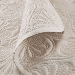 ROOM99 Leila Elegante Colcha en Color Crema 240 X 260 Cm Colcha Versátil como Colcha o Manta de Sofá para Cama y Sofá Estilo Manta Ideal como Colcha Camas y Mantas Beuche den ROOM99-Store