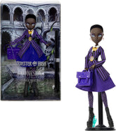 Monster High x Wednesday-Puppe mit Zubehör, Bianca Barclay-Sammelfigur in der Uniform der Nevermore Academy mit Sirenen-Amulett, Rucksack und Puppenständer, JDR71