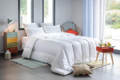 Blanrève - Edredón Serenité - Tratamiento antiácaros - Templado 300 G/M² - 140 X 200 Cm - Para cama individual - Lavable a máquina, blanco Naty Shop Edredones y edredones 140 X 200 Cm