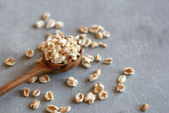 Davert Piruletas de Espelta 170 g – Frijoles de espelta expandidos aromatizados, aireados y ligeros con un delicado sabor tostado – 100% calidad orgánica Davert (1 x 170 g)