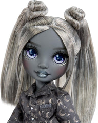 Rainbow High Shadow High Girl's Night - Luna Madison – 28 cm Modepuppe in Grautönen, Graues Haar & Outfit mit Accessoires und Kamm – Für Sammler und Kinder ab 6 Jahren