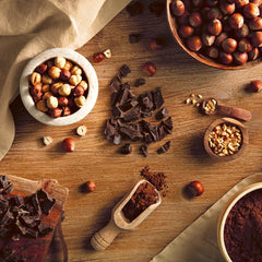 Bombones con relleno de chocolate con leche y avellanas, caja de 200g