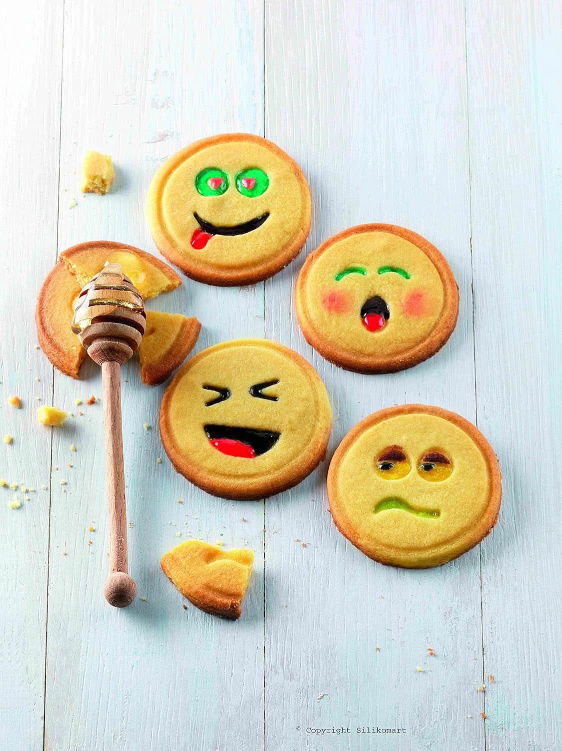 Silikomart 25.440.39.0069,Set Decupator Emoji, Ø73 MM Naty Shop