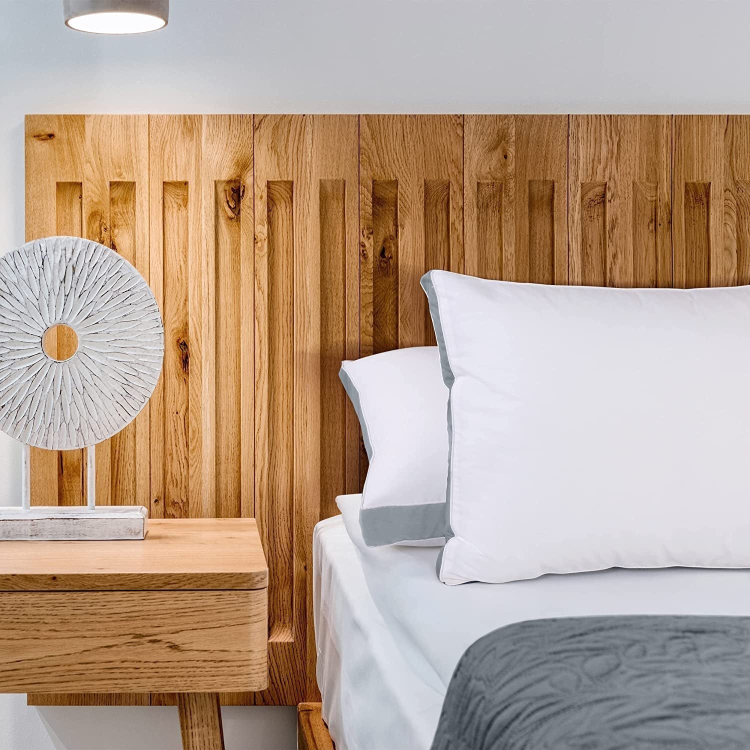 Utopia Bedding pernă pentru dormit lateral (pachet de 2), pernă de pat de înaltă calitate, pentru dormit lateral, cu burduf gri, dimensiune regină, 45,7 X 66 cm (UB760-2) Perne standard Naty Shop