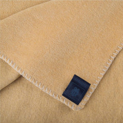Manta Zoeppritz en color: Beige, 65% Poliéster, 35% Viscosa, Medidas: 160X200 Cm, 103291-810-160X200, 810 Camas y mantas Camel 'zoeppritz since 1828'