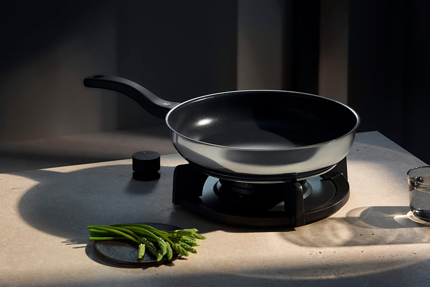 Sartén WMF Devil 20 cm, sartén inducción, acero inoxidable Cromargan, mango de plástico Ollas y Sartenes Naty Shop