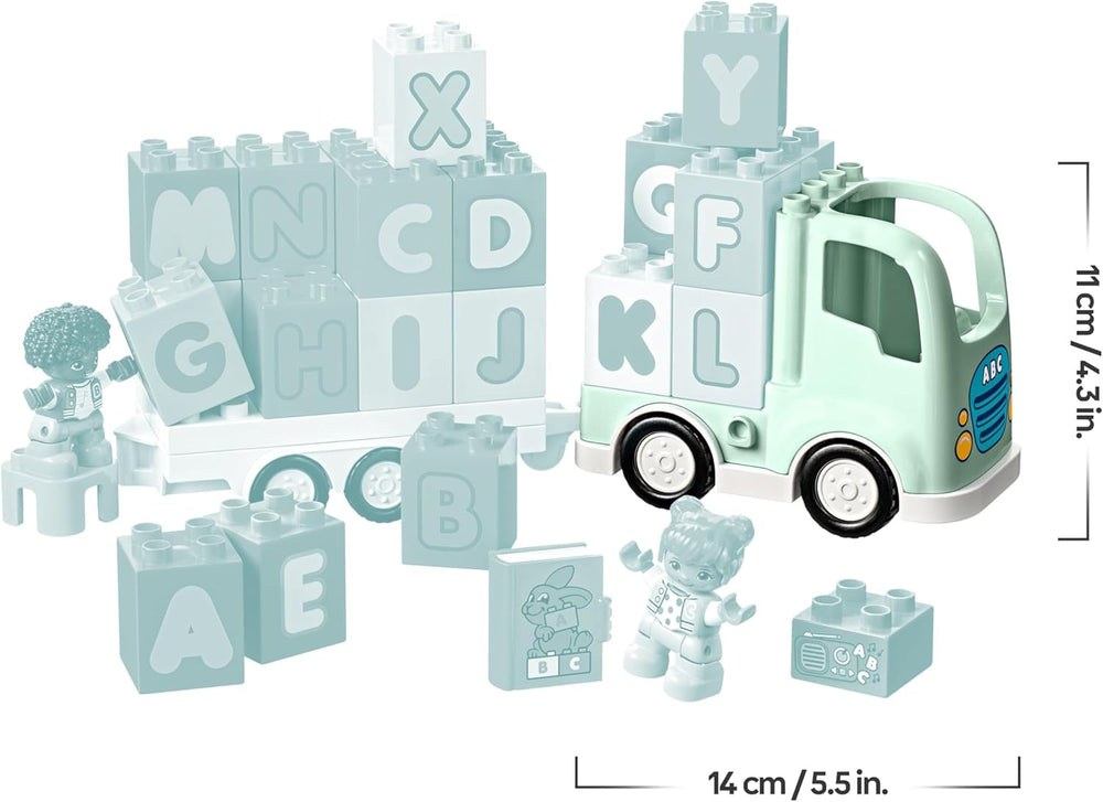 LEGO DUPLO Town ABC-Lastwagen, Lernspielzeug für Kleinkinder ab 2 Jahren, ABC-LKW-Spielzeug mit Anhänger und Buchstaben-Steinen, plus Figuren eines Jungen und eines Mädchens, Geschenk für Kinder 10421