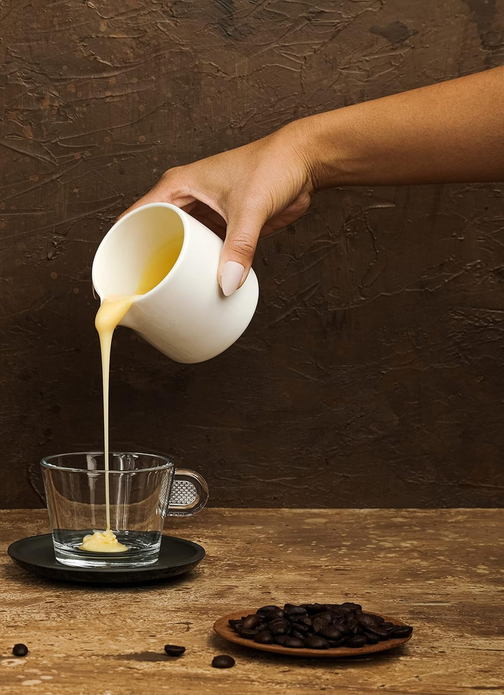 VietBeans KEO - Schokoladiger Kaffee – Ganze Kaffeebohnen - Geröstet in Butter, Whisky und Rum - Intensiver Schoko-Geschmack - Aroma: Schokolade – 250g