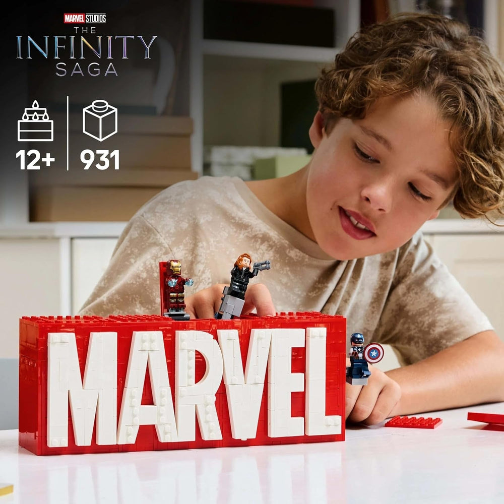 LEGO Marvel: Logotipo de Marvel y minifiguras - Set de colección de Hulk, Thor, Iron Man, Black Widow y Capitán América - Set de construcción de figuras de Los Vengadores - Regalo para niños y niñas a partir de 12 años 76313 Juegos de construcción Beuche den LEGO-Store