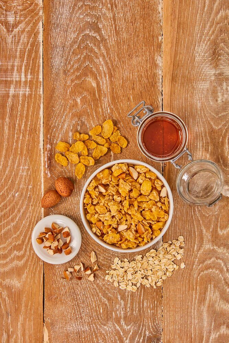 Dr. Oetker Vitalis Crunchy Flakes: muesli crujiente con copos de maíz y trozos de almendra, paquete de 5 (5 x 600 g)