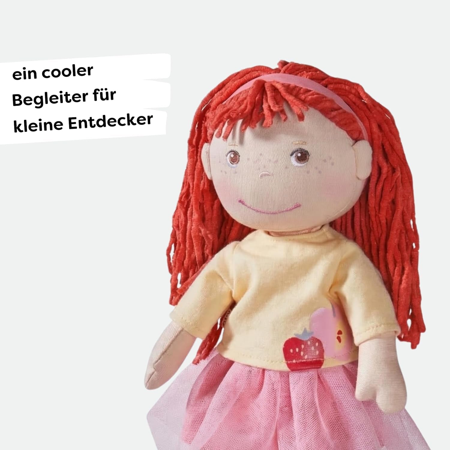 HABA Puppe AVA – Stoffpuppe für Kinder ab 18 Monaten, 30 cm, weicher Körper & pflegeleicht, Gesicht gestickt, Kleidung mit Klettverschluss – 1307196001