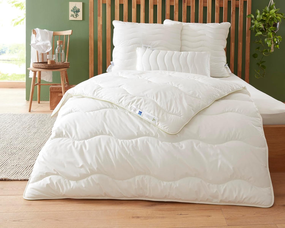 Badenia Trendline Edredón ecológico Aerelle Blue Duo 135 x 200 cm, blanco, certificado Öko-Tex, Producido de acuerdo con el estándar de calidad alemán Edredones y edredones Naty Shop Edredón de invierno 135 x 200 Duo