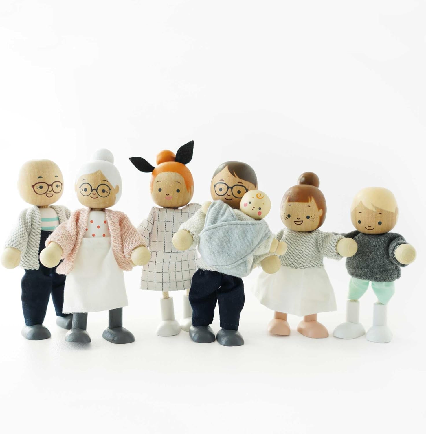 - Meine Familie mit 4 Puppen – Holz, Stoff – P053