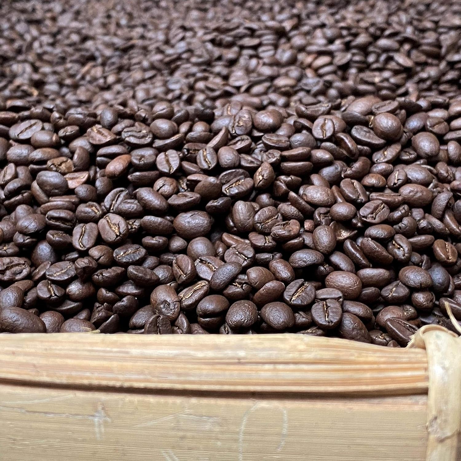 VietBeans - Trâm Anh Ground Roast – Ganze Kaffeebohnen - Geröstet in französischer Butter und Rum - Intensiv schokoladiger Geschmack