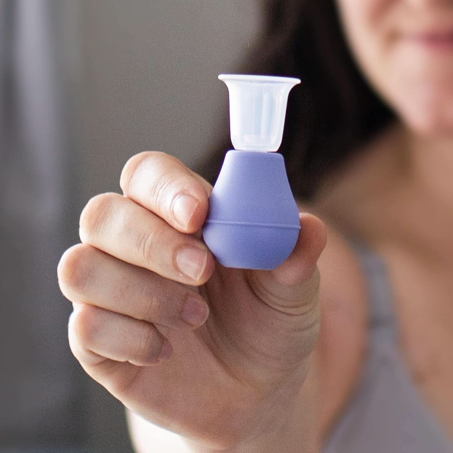 Lansinoh Latch Assist Everter de Pezones con Estuche para Mamás Lactantes, Ofrece Corrección Temporal de Pezones Planos o Invertidos, 2 Conos de Tamaño dentro del Pack y Estuche de Transporte Higiénico Accesorios Lactancia Bebe Naty Shop