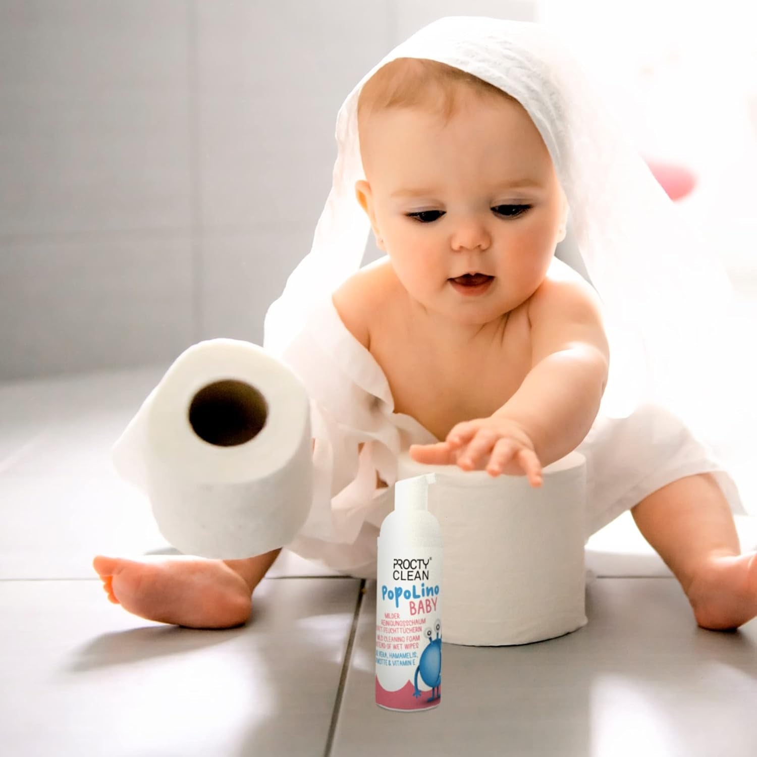 Espuma de fondo suave PopoLino Baby en lugar de toallitas húmedas para bebés. ¡Espuma limpiadora cosmética vegana y natural! Espuma para culitos con aloe vera, hamamelis, bergamota y vitamina E. Hace felices los culitos y el medio ambiente.