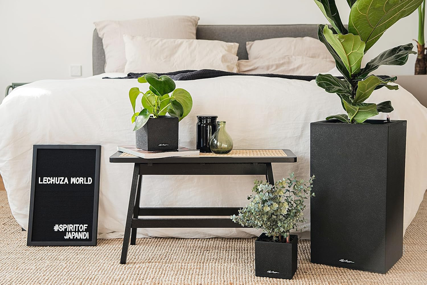 Lechuza CANTO Stone 30 înălțime, Negru grafit, Plastic de înaltă calitate, Include sistem de udare, Inserție de plantare detașabilă, Pentru uz interior și exterior, 13602, 30x30x56 cm