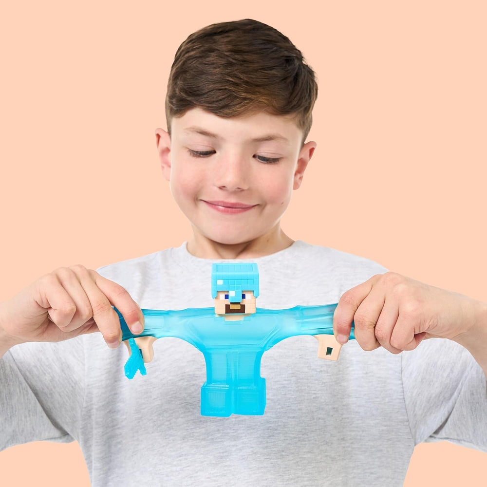 Heroes of Goo Jit Zu - figură Minecraft extensibilă - Steve cu armură și sabie de diamant, umplutură Goo super elastică cu element de diamant ascuns în interior, extensibilă până la trei ori dimensiunea Action figures Naty Shop