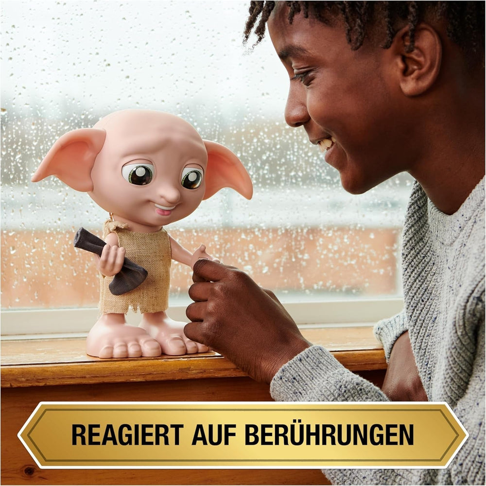 Wizarding World Harry Potter - Muñeco Interactivo Dobby Elfo Doméstico con Más de 30 Sonidos, Frases y Movimientos, Alemán-Italiano, Juguete para 6 años, Fan Article Muñecas Naty Shop