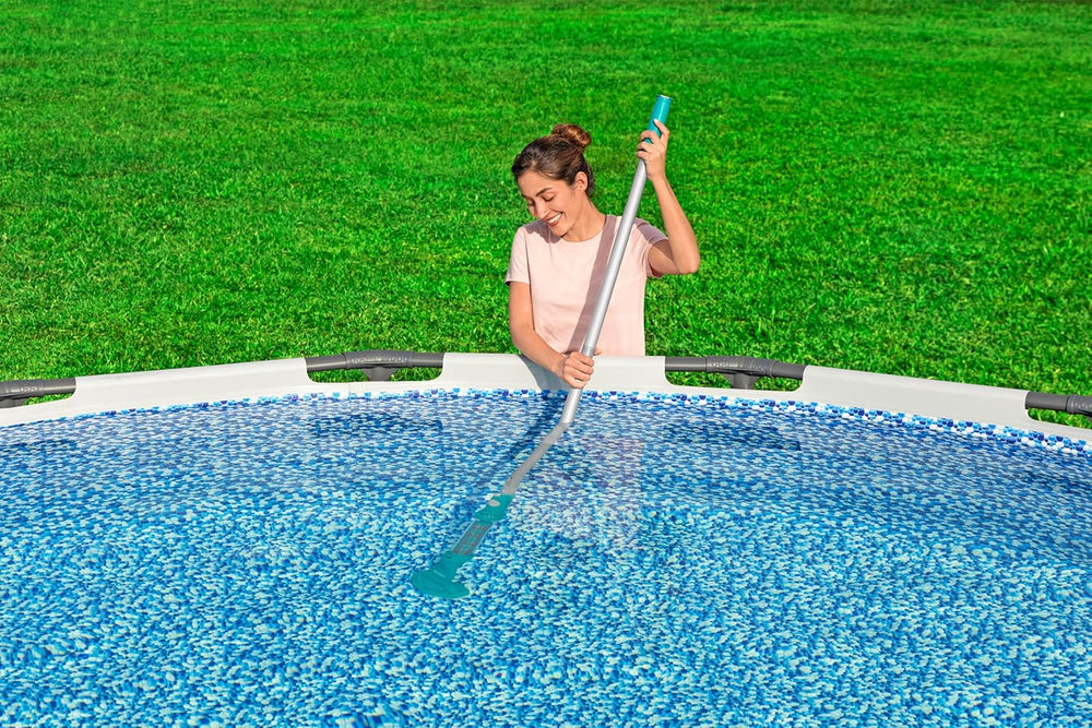 Aspirador de piscina a batería Bestway AquaSurge 251 cm
