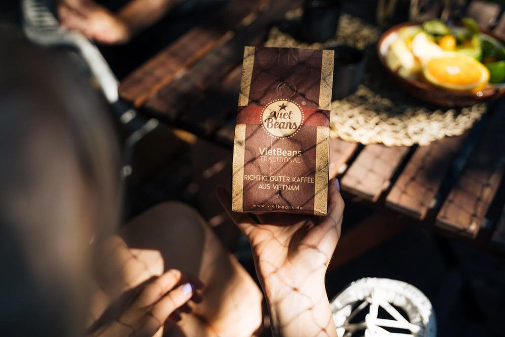 VietBeans Traditional – Ganze Kaffeebohnen – Traditionelle Trommelröstung - Hochwertiger vietnamesischer Kaffee – Geeignet für Vollautomaten - 250g