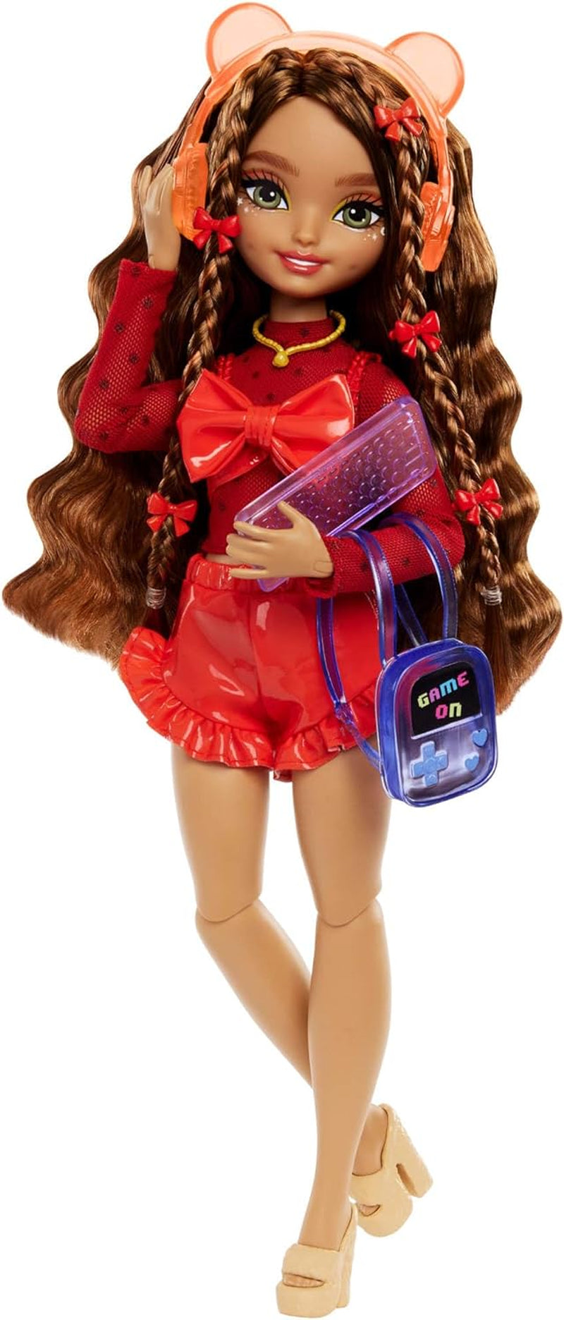Muñeca Barbie Dream Besties y Accesorios, Muñeca Teresa Fashion Móvil con Cabello Castaño y Pinzas para el Cabello, Tema de Videojuego de 10 Piezas, HYC23 Naty Shop Muñecas Videojuegos