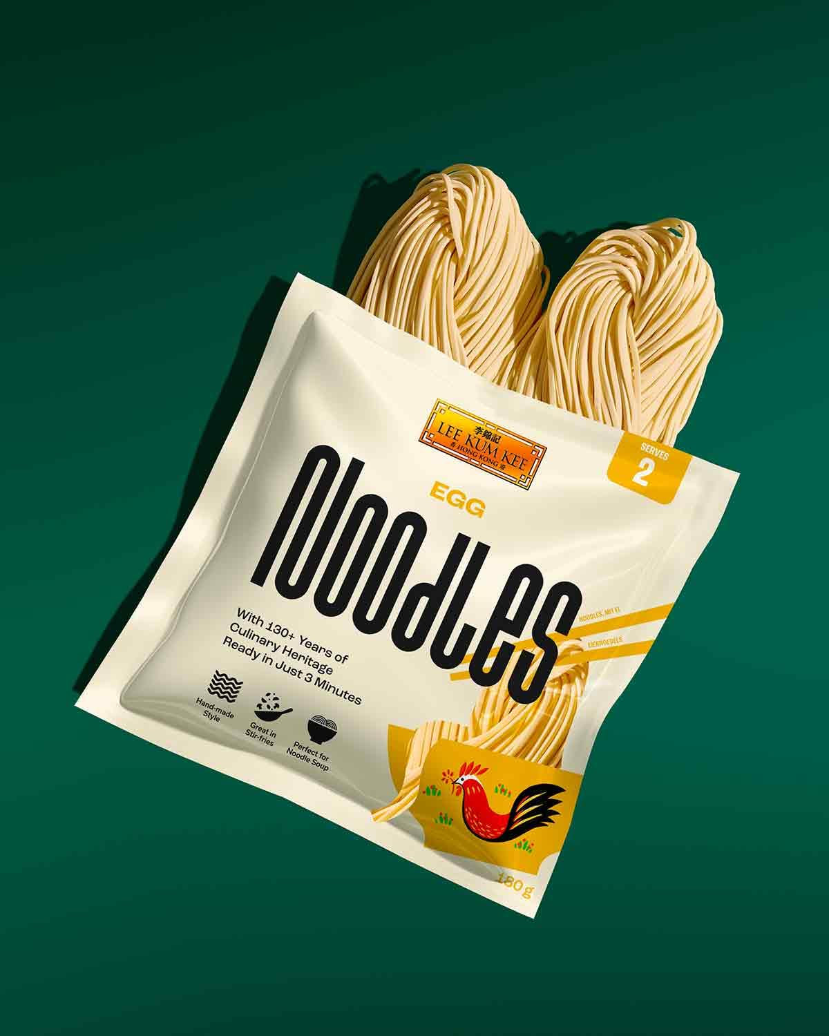 LEE KUM KEE Egg Noodles - Fideos asiáticos al huevo, los clásicos para platos y sopas al wok, fideos semisecos, listos en 3 minutos, dos porciones por paquete, multipack de 6 x 180 g