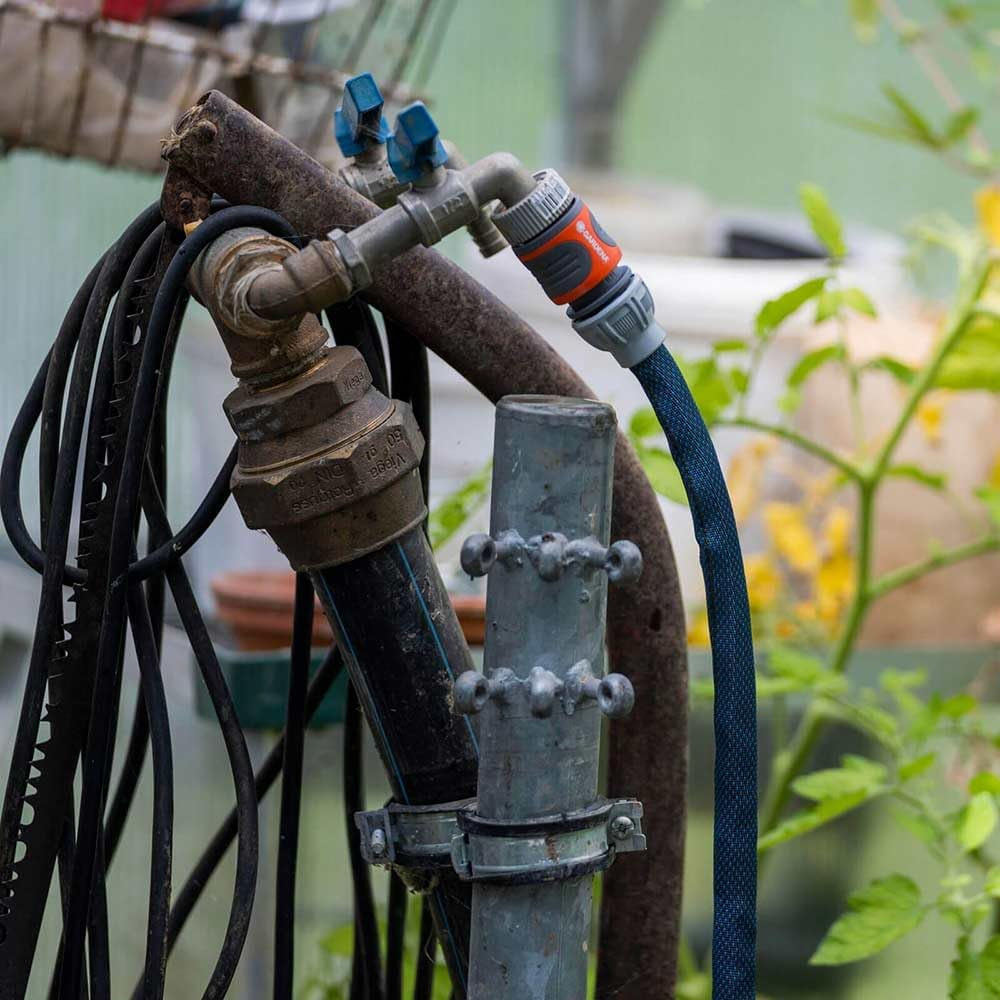 Set Gardena Liano Xtreme 1/2 inch, 15m: Furtun de grădină extrem de robust din material textil, cu furtun interior din PVC, ușor, rezistent la intemperii (18465-20)