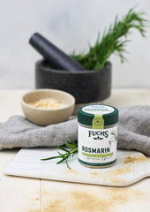 Fuchs Gewürze - Rosmarin gemahlen - zum Würzen von Fisch, Fleisch und Gemüse - ingredientes naturales - 30 g en wiederverwendbarer, recyclebarer Dosis