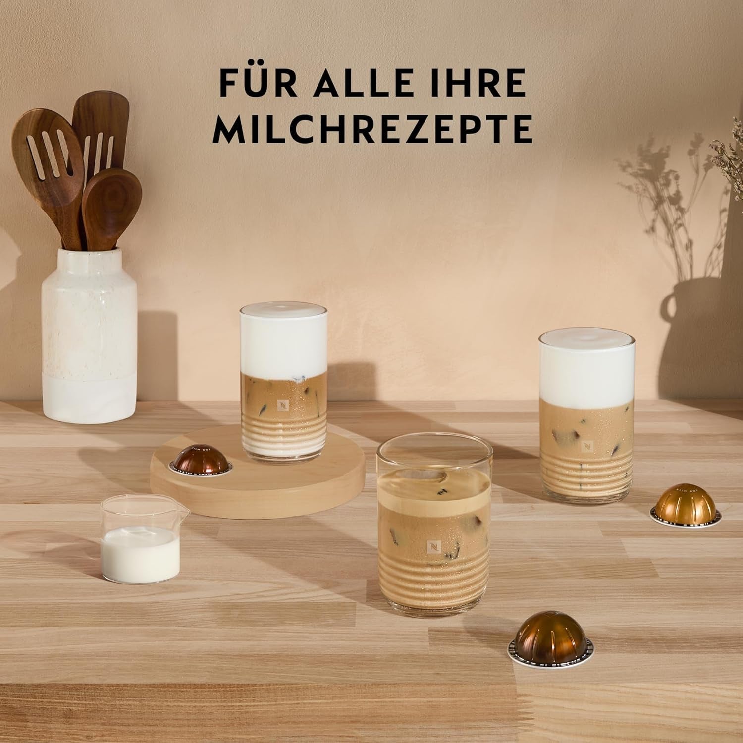 Espressor cu capsule Nespresso Krups Vertuo Pop, capacitate: 560 ml, recunoaștere automată a capsulelor, sistem one-touch, 4 dimensiuni de cești, timp de încălzire scurtat, sustenabil, Aqua Mint, XN9204