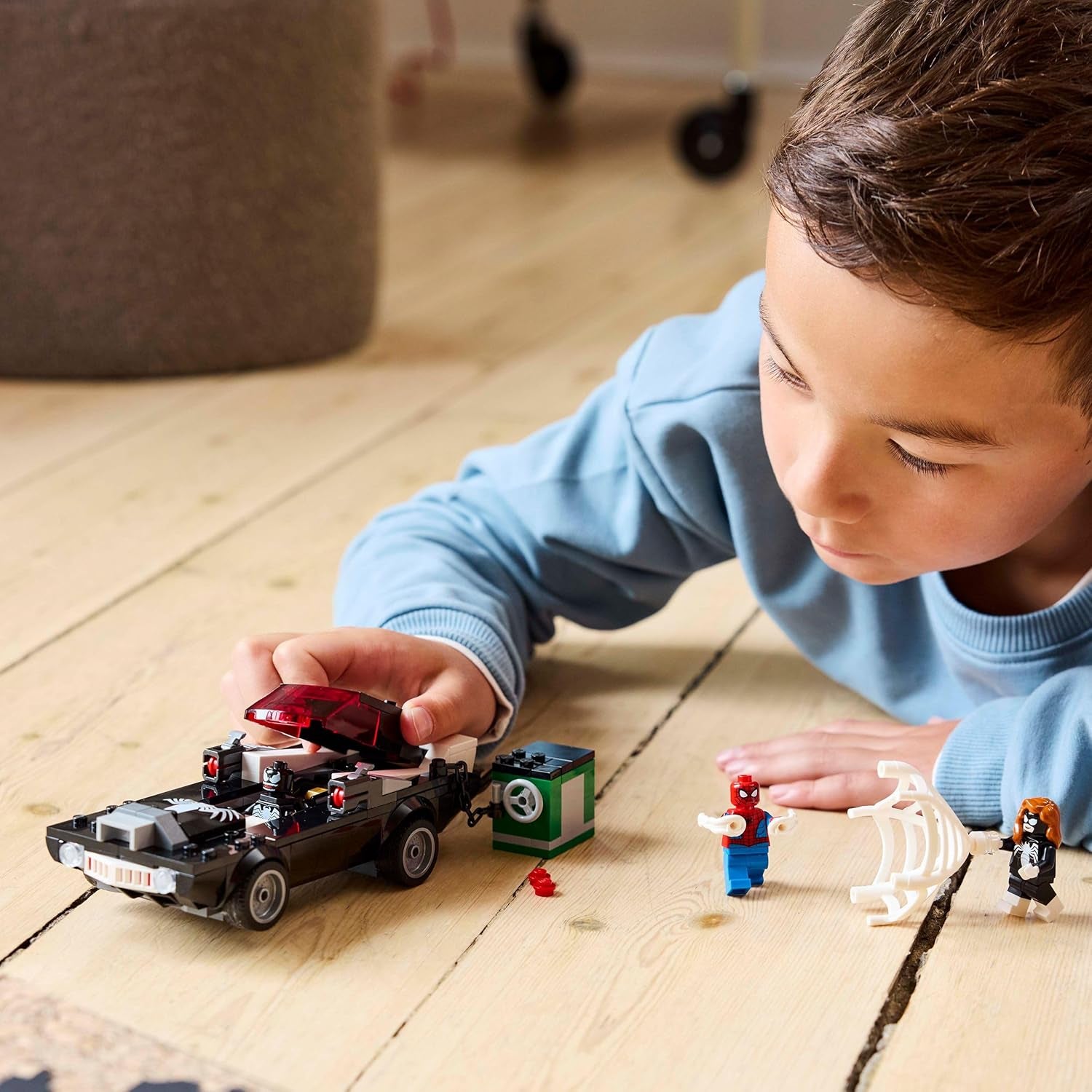 Lego | Marvel Spider-Man Mech vs. Venom Muscle Car - Auto Spielzeug mit 3 Superhelden Minifiguren - Modellauto mit Shootern - Geschenk für Jungen und Mädchen ab 7 Jahren 76309