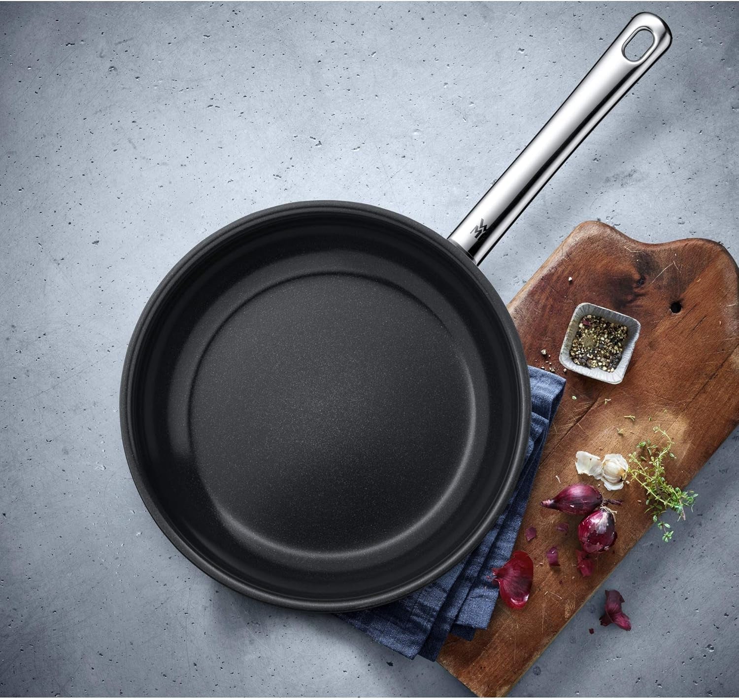 Juego de sartenes WMF Devil 2 piezas, sartén inducción 24, 28 cm, acero inoxidable Cromargan, revestimiento cerámico, apta para horno Ollas y Sartenes Naty Shop