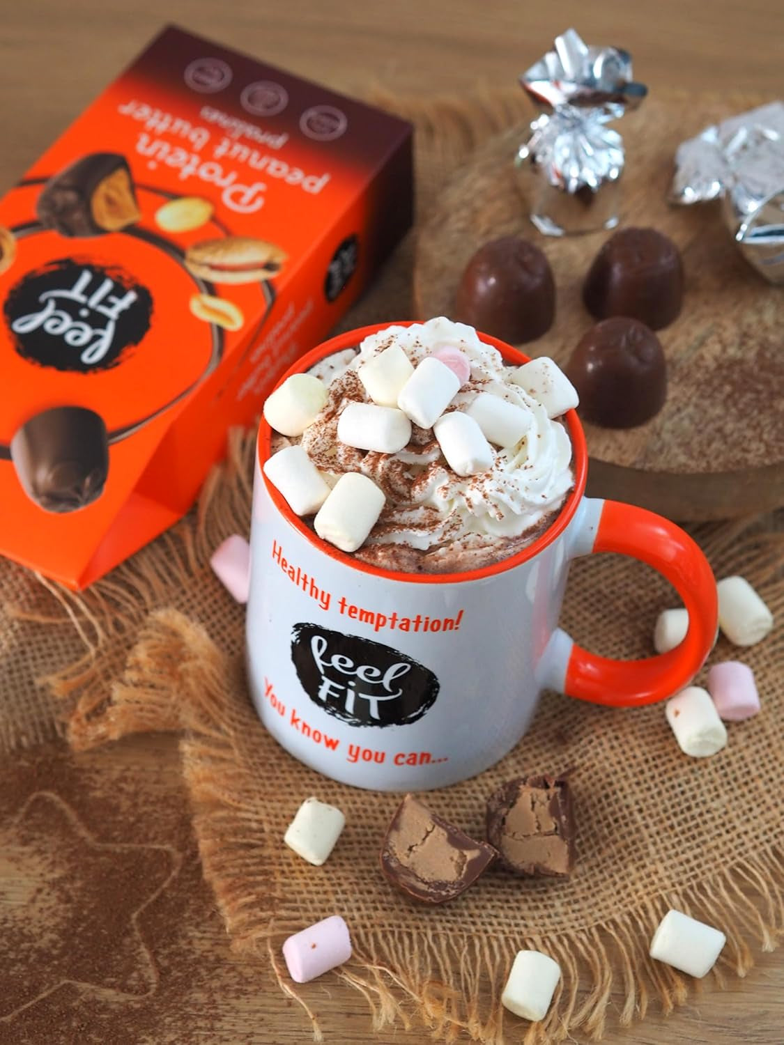 Pralinés proteicos de mantequilla de maní Feel FIT en chocolate con leche de alta calidad, sin azúcar añadido, 17% de proteína, sin gluten 66 g (paquete de 1)