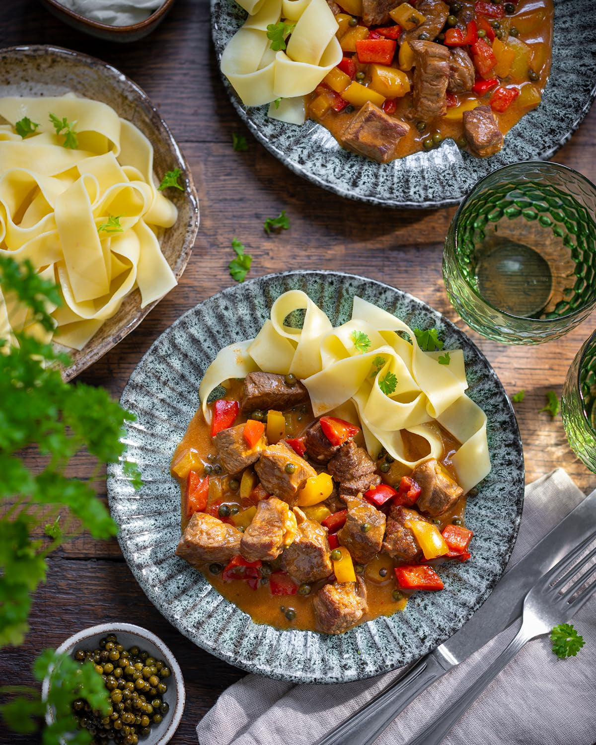 MAGGI Fix para gulash húngaro, Würzmischung, mit natürliche Ingredient*, para 4 porciones, 1er paquete (1 x 56g Packung)