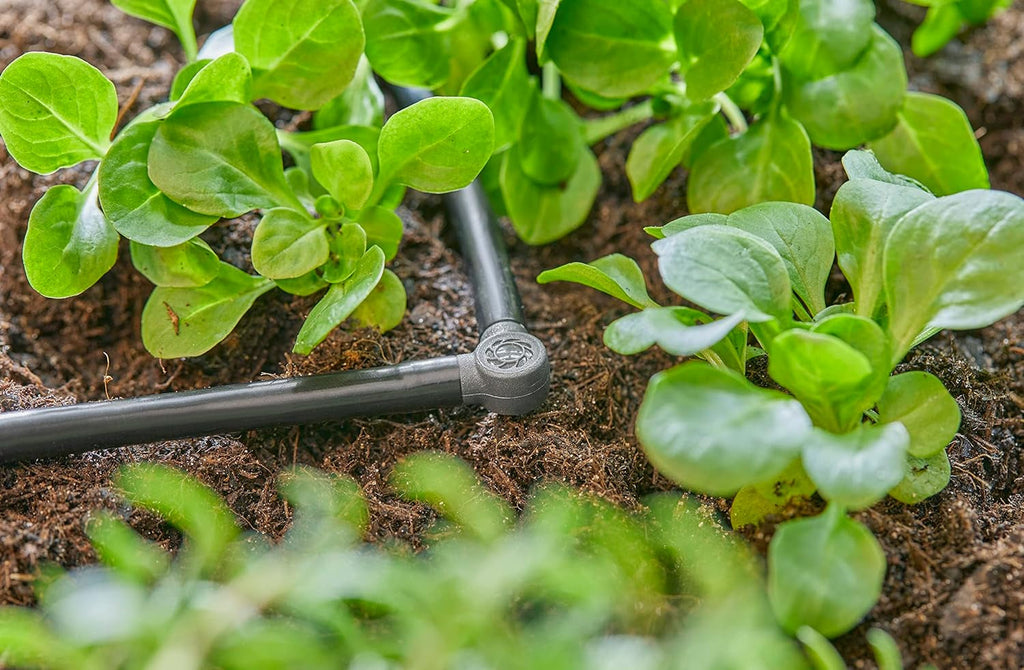 Piesă în L pentru sistemul de picurare Gardena Micro-Drip 4,6 mm (3/16 inch): Pentru schimbarea direcției de distribuție și a liniilor de picurare cu 90 de grade, instalare fără îndoiri, tehnologie de conectare ușoară și flexibilă (13212-20)