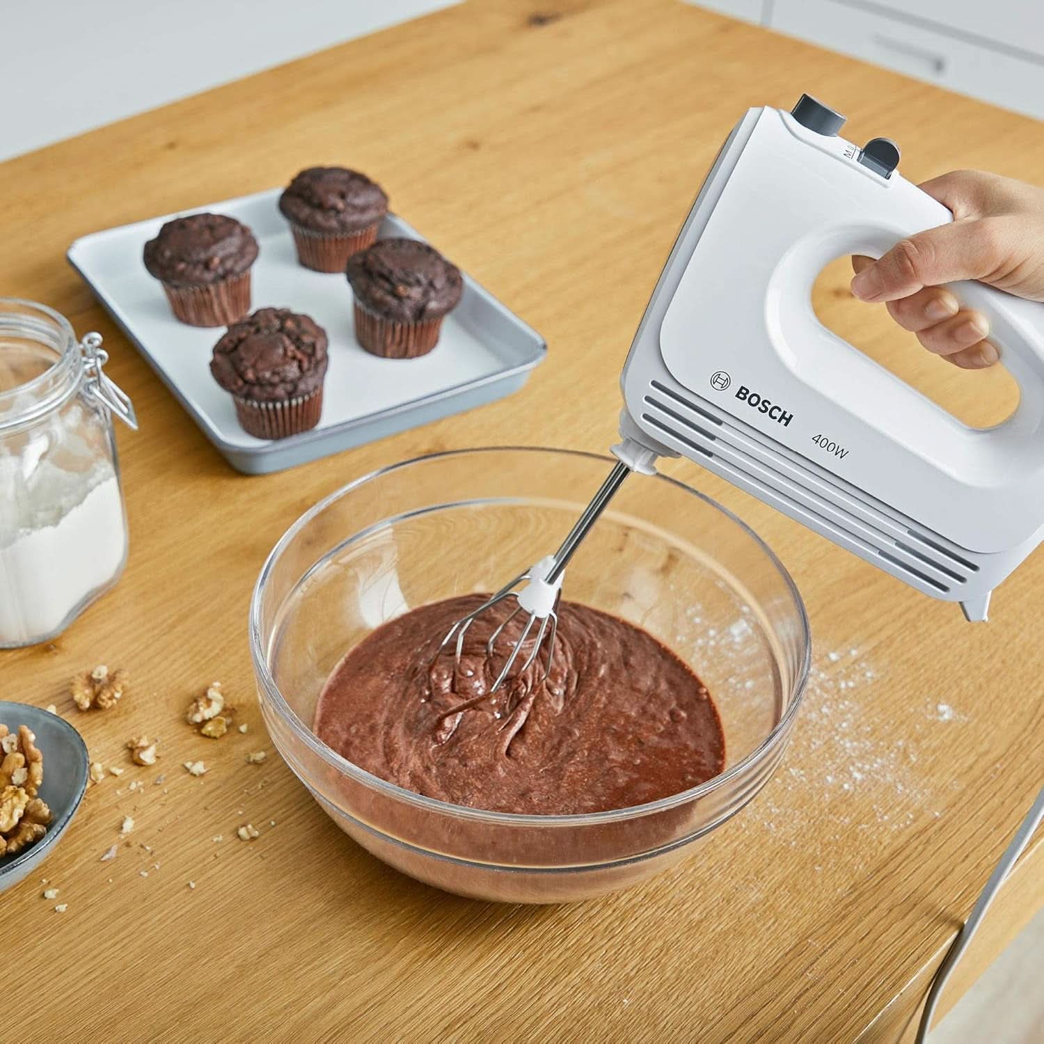 Bosch Hausgeräte Handrührer Clevermixx MFQ24200, 2 Rührbesen, 2 Spülmaschinengeeignet, 4 Stufen, Leicht, Leise, 400 W Weiß/Edelstahl Cocina Naty Shop