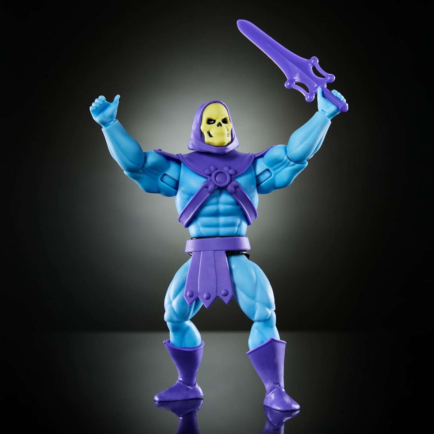 Jucărie Masters of the Universe Origins, figurină Skeletor din colecția de desene animate, răufăcător înalt de aprox. 14 cm cu armură, baston, sabie și 2 măști, HYD24 Action figures Naty Shop