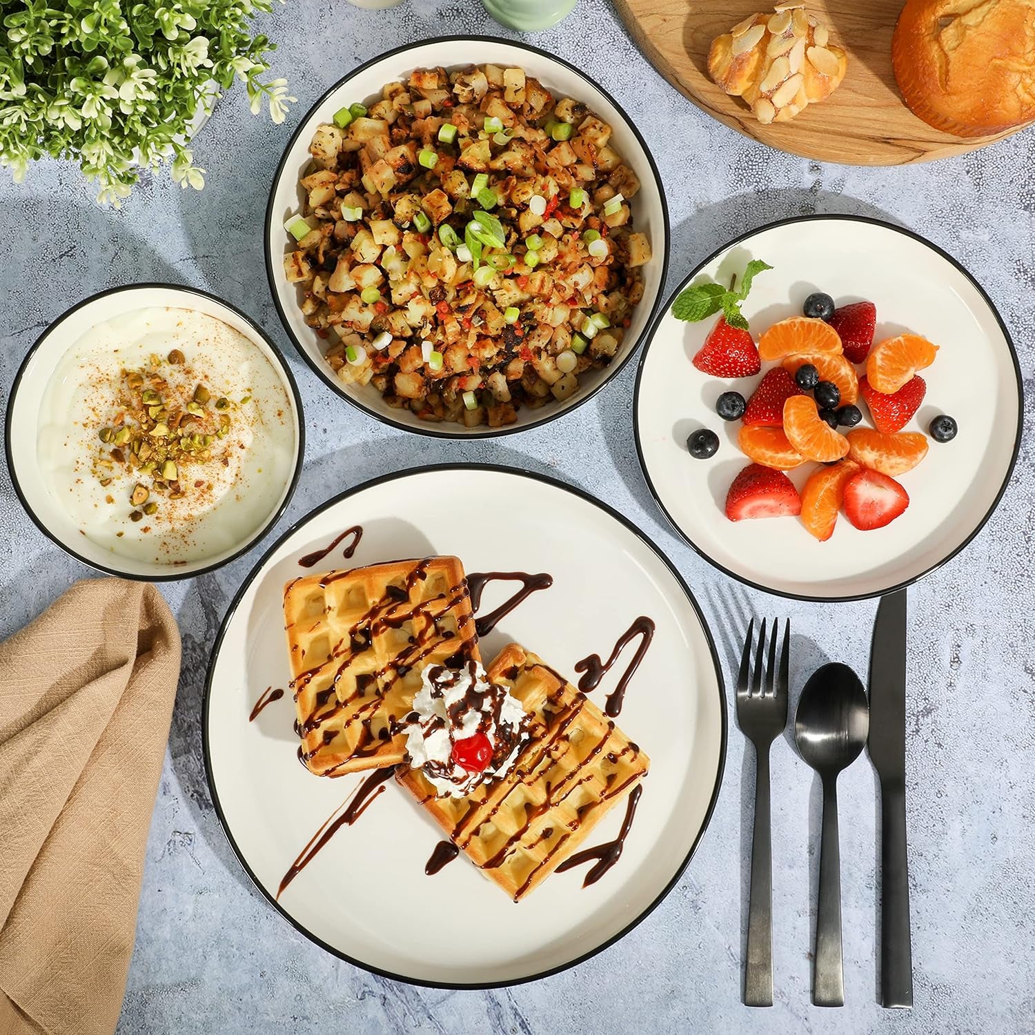 Oslo 16-teiliges Geschirrset, Schwarzer Rand