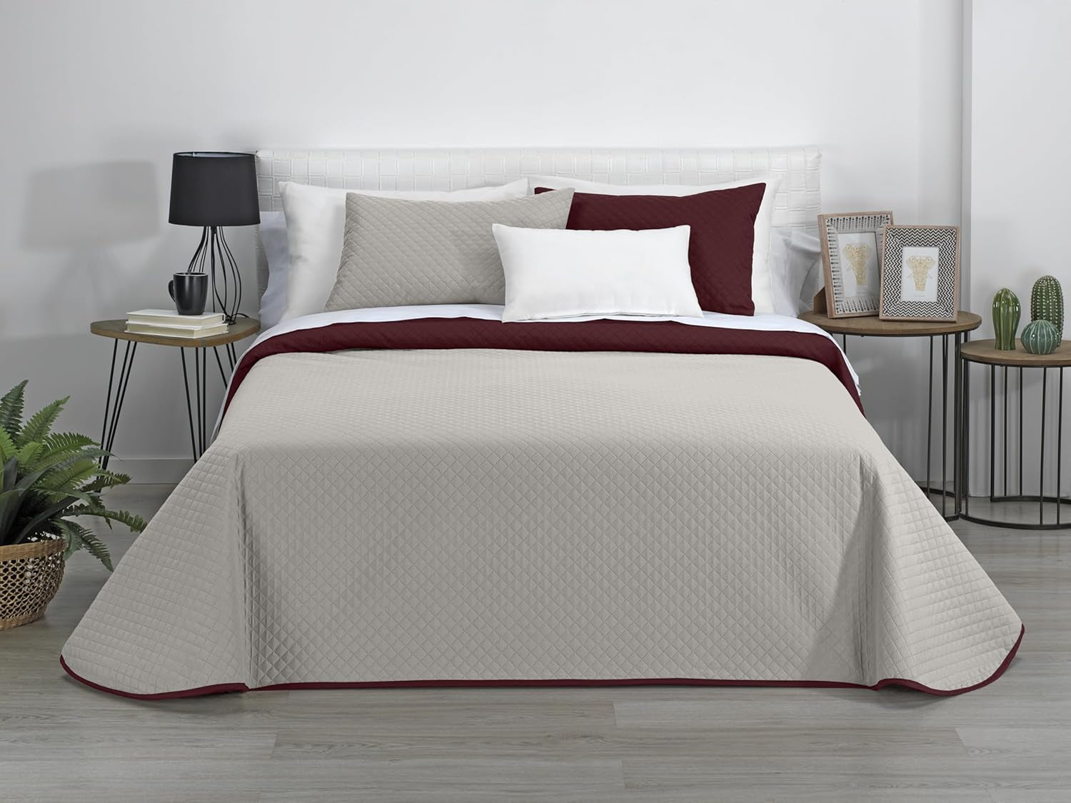 Estoralis | AVA | Cuvertură Boutique Reversibilă | Pentru toate anotimpurile | Culoare - Roșu/Beige | Pentru pat de 120/135 cm. pat. (230 X 270 Cm. Ancho X Alto) | Cuvertură cu matlasare Plapumi si pilote Naty Shop Titlu implicit