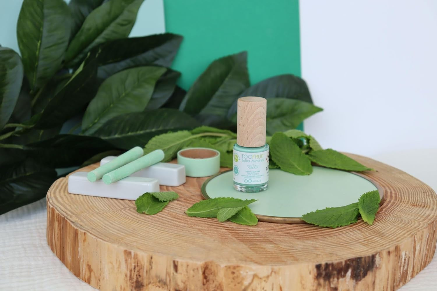 Esmalte de uñas TOOFRUIT Kids Mint - A base de agua, extraíble, sin disolventes, no tóxico y seguro, 100% vegano, 10 ml