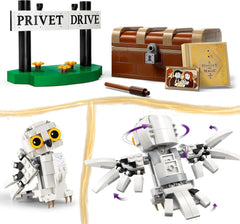 LEGO Harry Potter Hedwig en Privet Drive 4 Set de búho de juguete para niños, figura de animal para construir con maleta de Hogwarts, pequeño regalo para niños, niñas y todos los fans a partir de 7 años 76425 Juegos de construcción Besuche den LEGO-Store