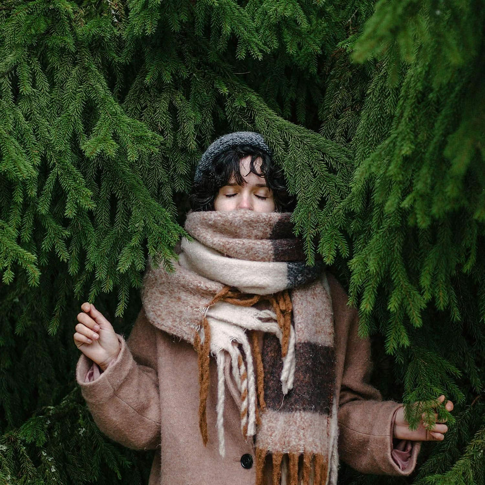 WELEDA, cosmética natural Esencia de Baño Bio con aceites esenciales de abeto y abeto para relajación y cuidado, aditivo de baño para la fuerza interior, 200 ml Ducha y baño Naty Shop