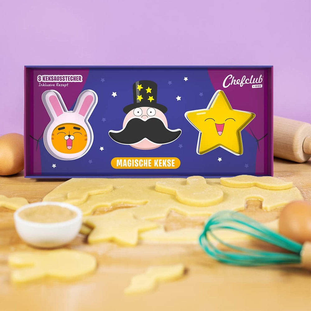 CHEFCLUB, Forme de biscuiți magice pentru fursecuri, Forme de biscuiți cu modele imaginative, Set de 3 forme de biscuiți metalice, inclusiv rețetă, Vârste 4+