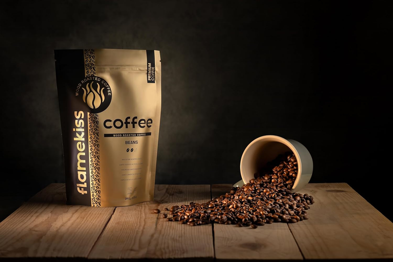 Boabe de cafea 250g – Boabe de espresso Arabica și Robusta de înaltă calitate, prăjite manual în lemn, pentru gustul plin și aromat al boabelor de cafea